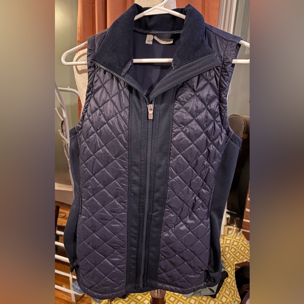Athleta Navy Quilted Vest